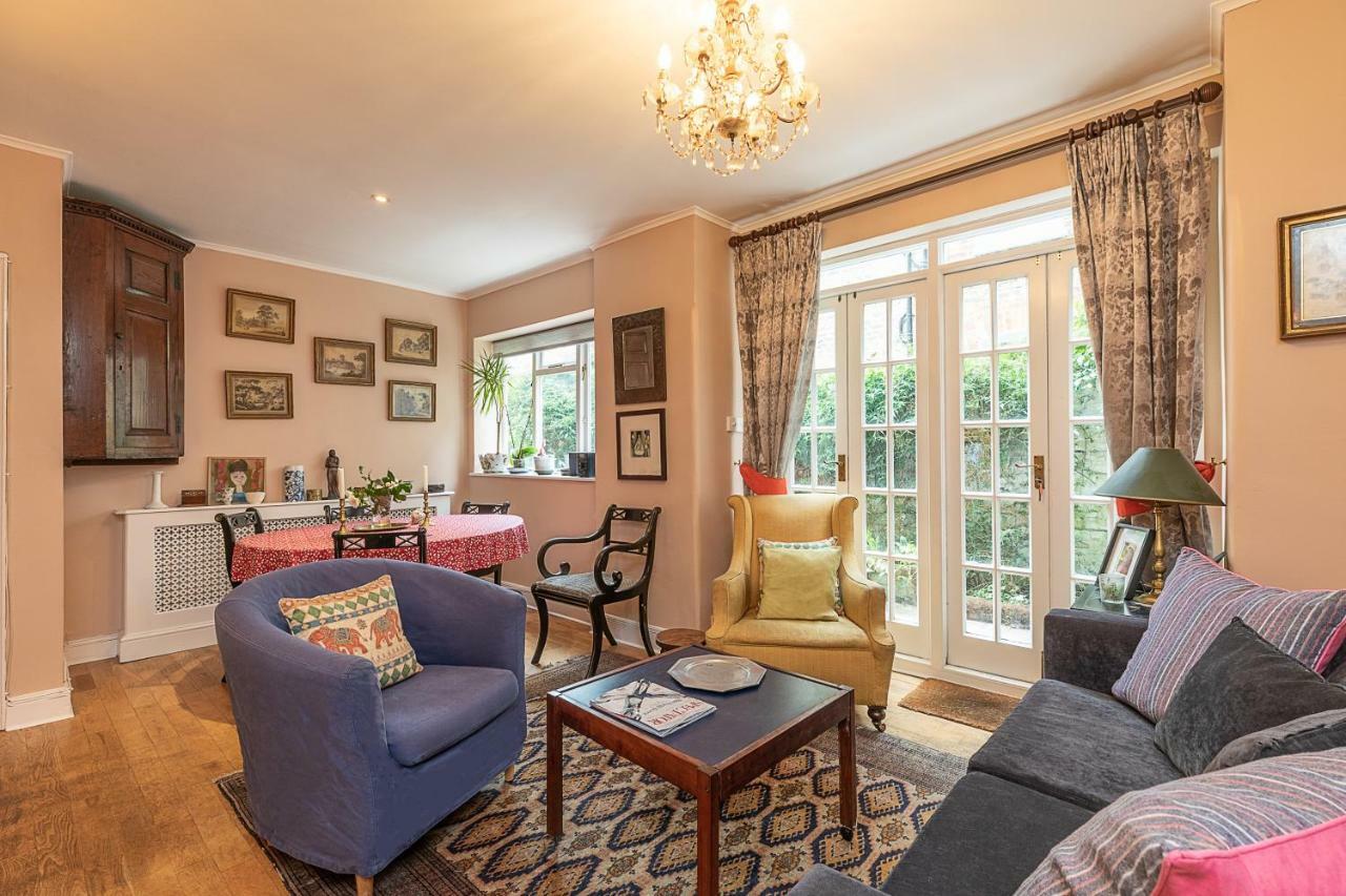 런던 Joivy Splendid Flat With Garden Near Battersea Park 아파트 외부 사진